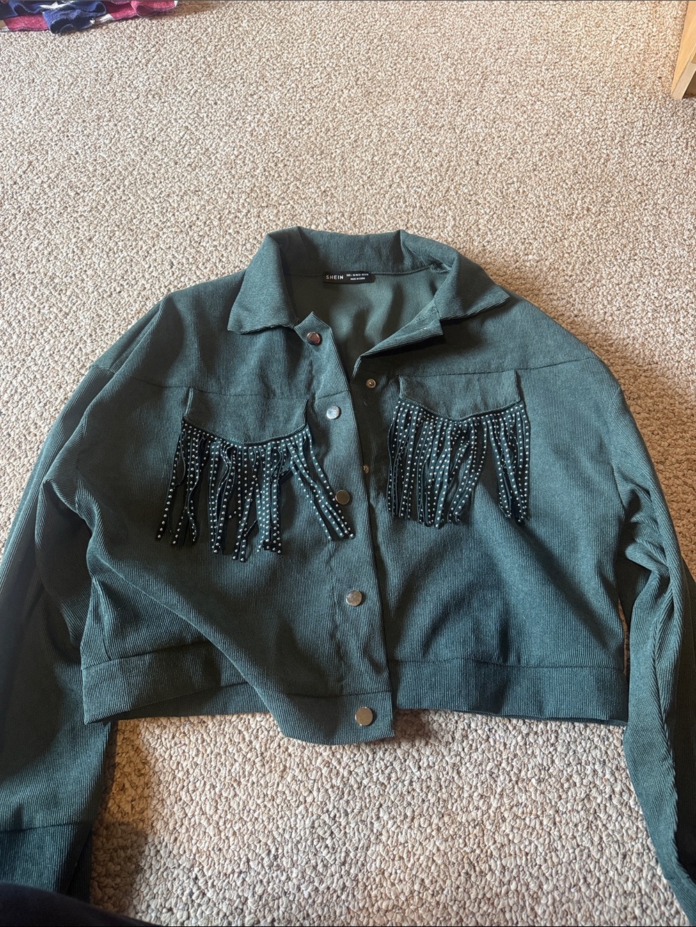 Cropped Fringe Button-Up Jacket in Dark Green